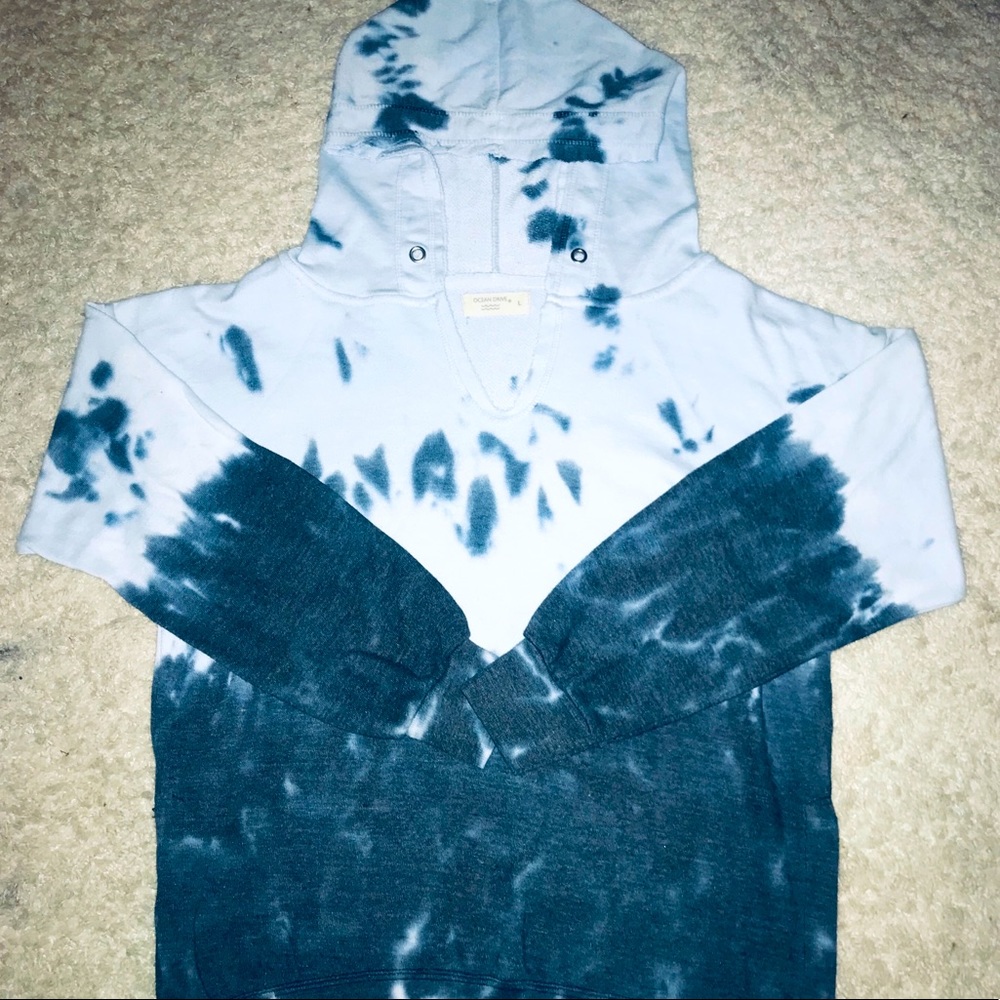 Ocean Drive Blue Tie Dye Gradient Hoodie